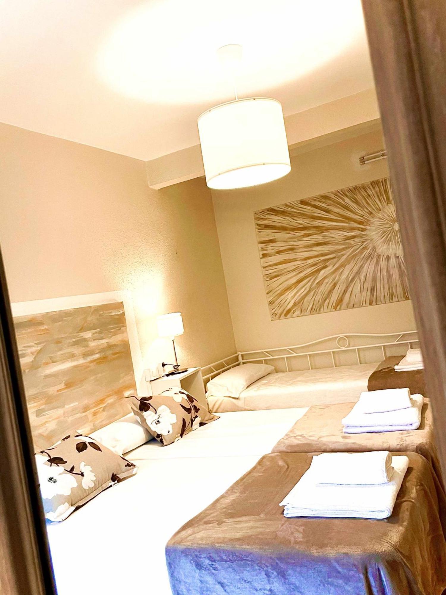 Oak Flat - 4 Habitaciones, 2 Banos, Terrazas- Apartment Leon